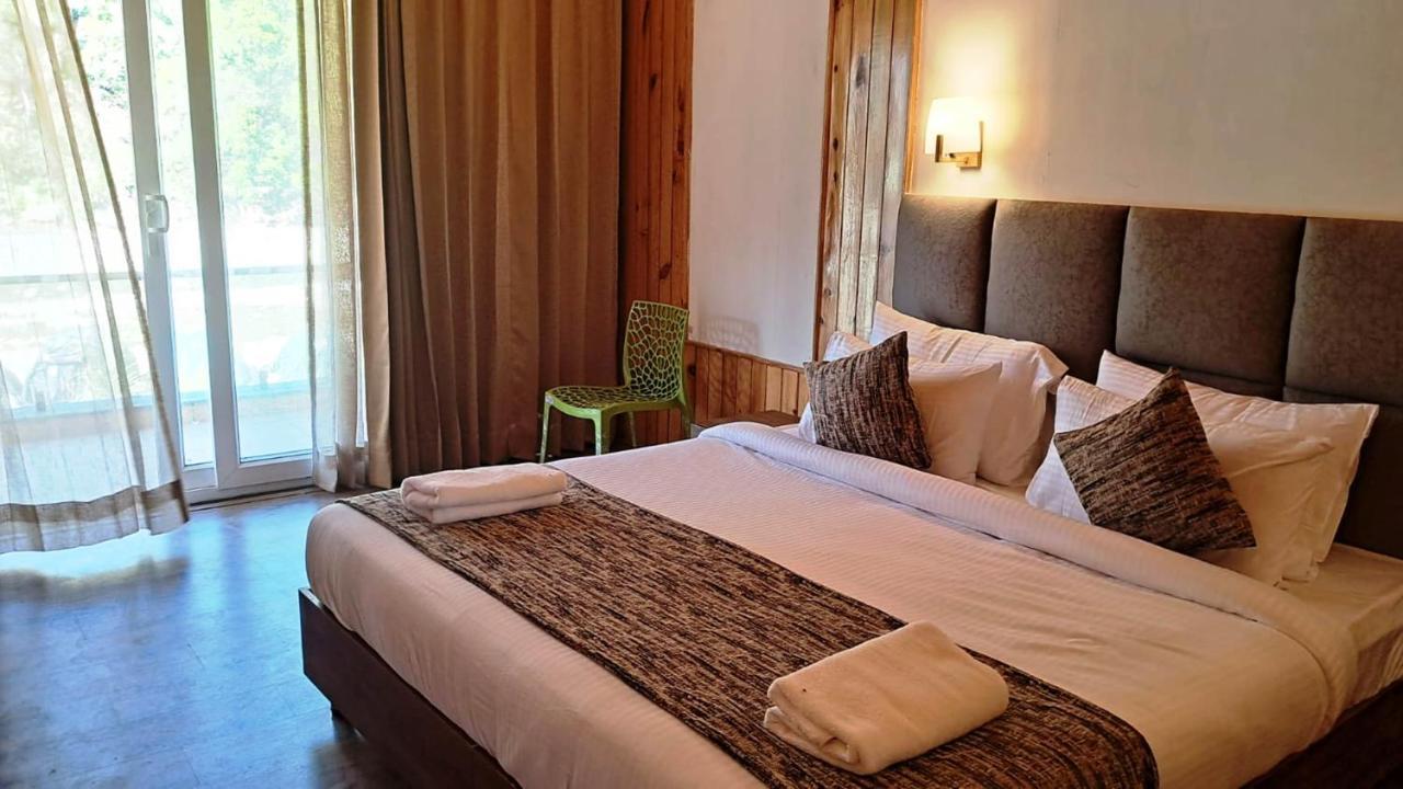 Qcent Woods Resort & Spa, Rishīkesh Eksteriør billede