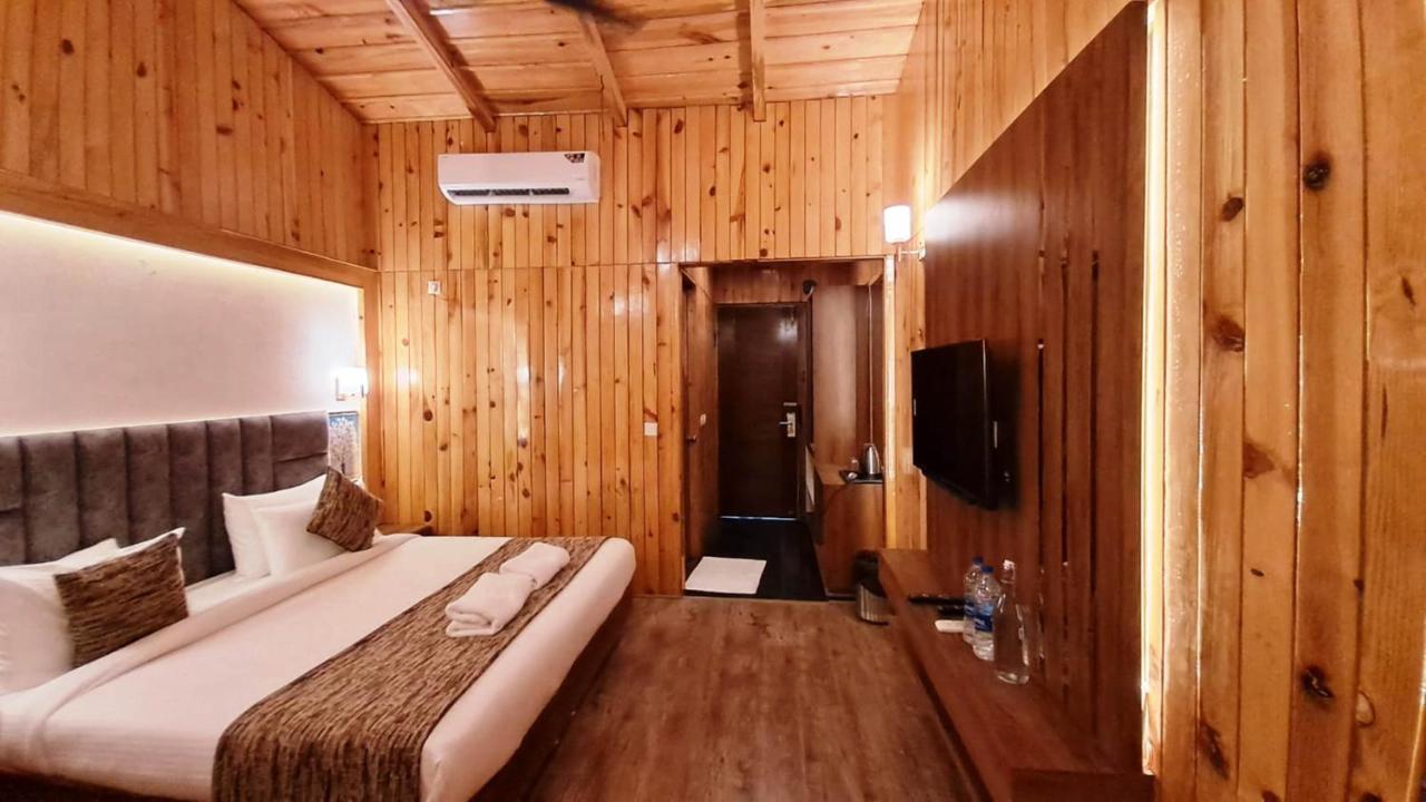 Qcent Woods Resort & Spa, Rishīkesh Eksteriør billede