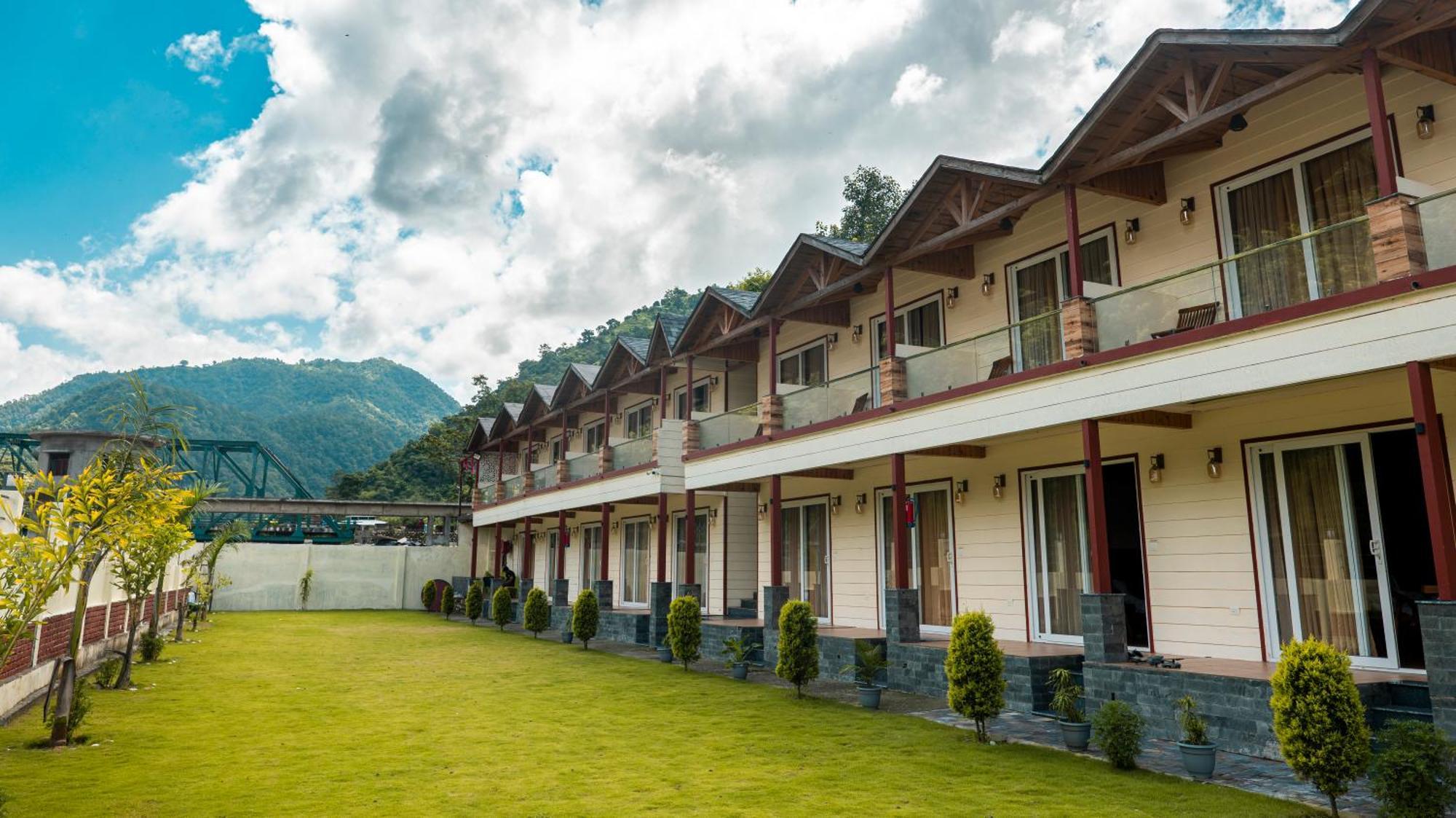 Qcent Woods Resort & Spa, Rishīkesh Eksteriør billede