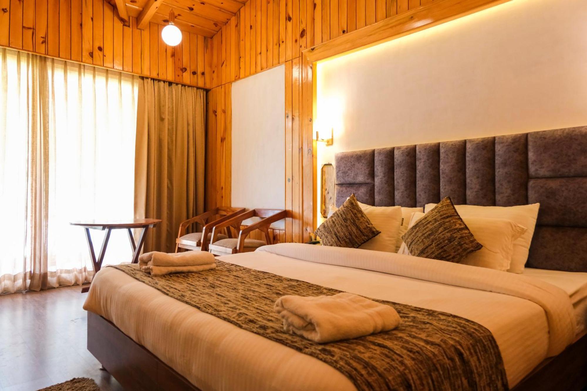 Qcent Woods Resort & Spa, Rishīkesh Eksteriør billede