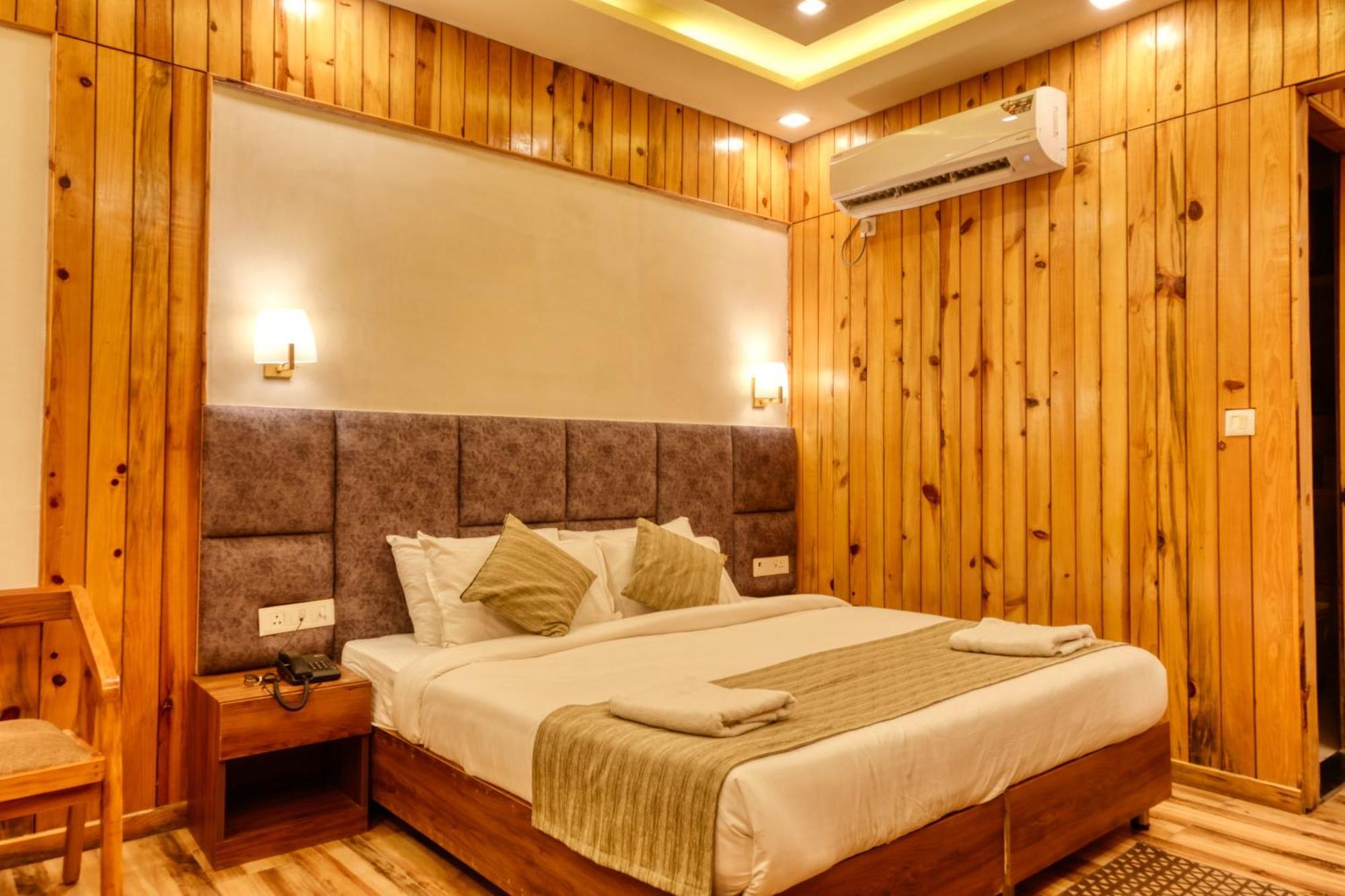 Qcent Woods Resort & Spa, Rishīkesh Eksteriør billede